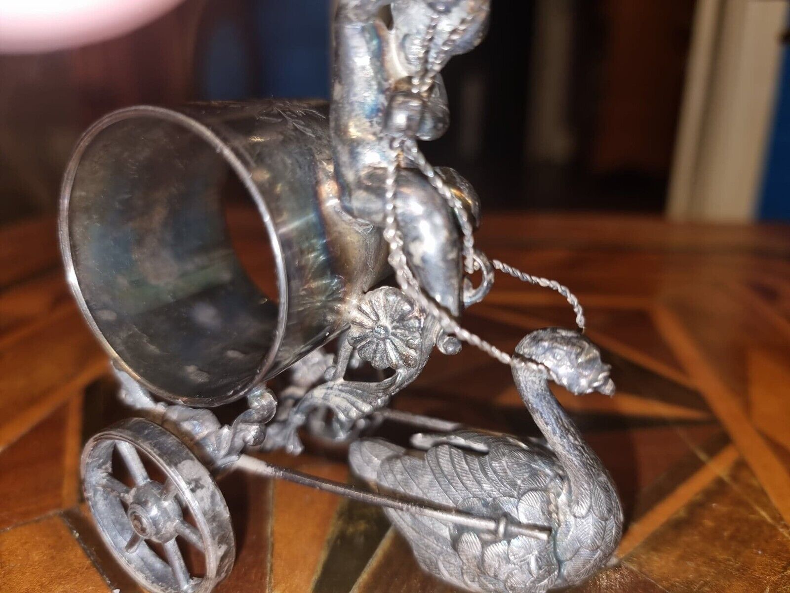 Rare Figural Napkin Ring Cherub On Cart Pulled By Swan Silver Meriden B 333 Sb