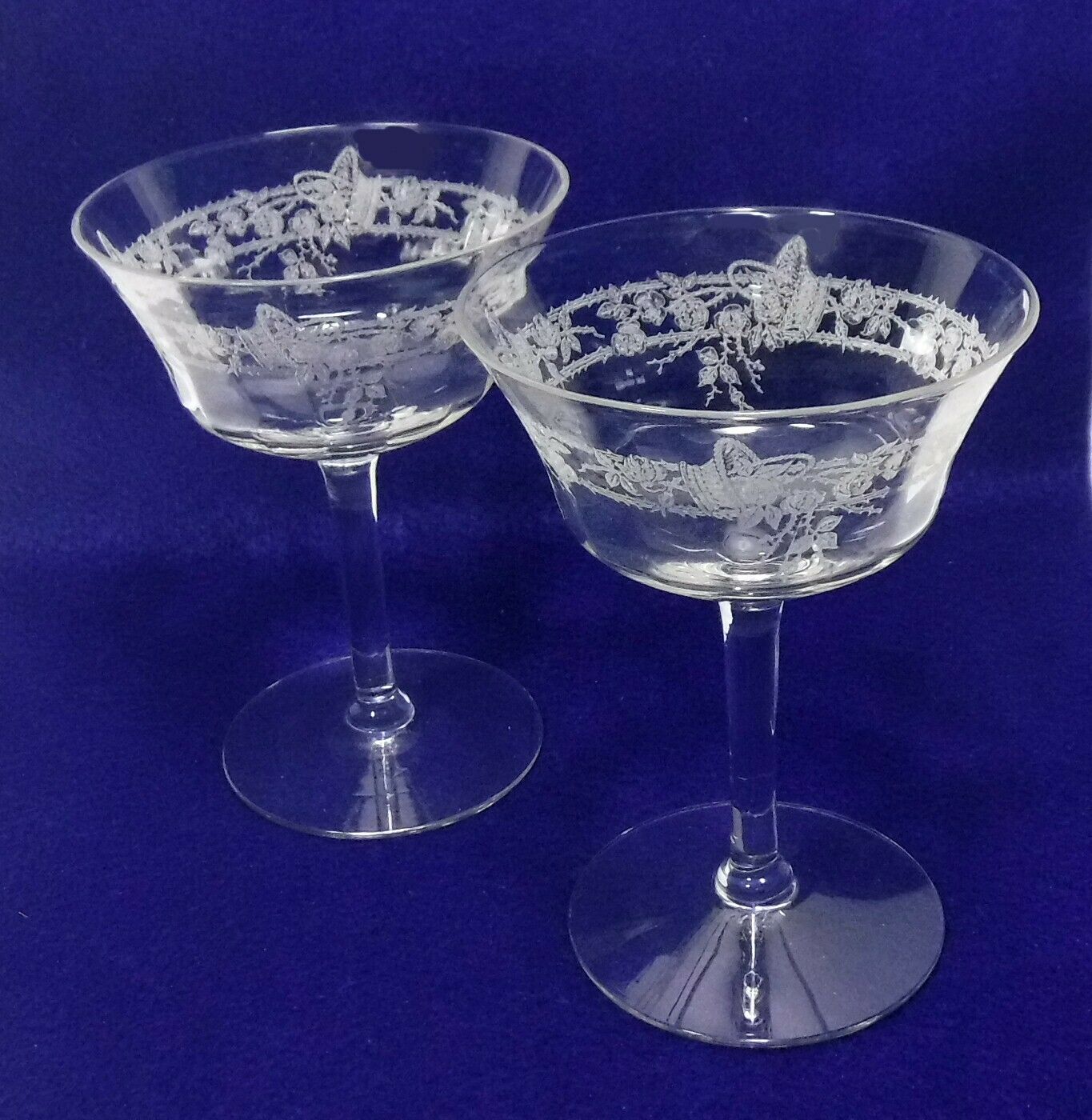 Morgantown Crystal 7577 Bramble Pattern Optic Set Of 2 Champagne Glasses - 5"