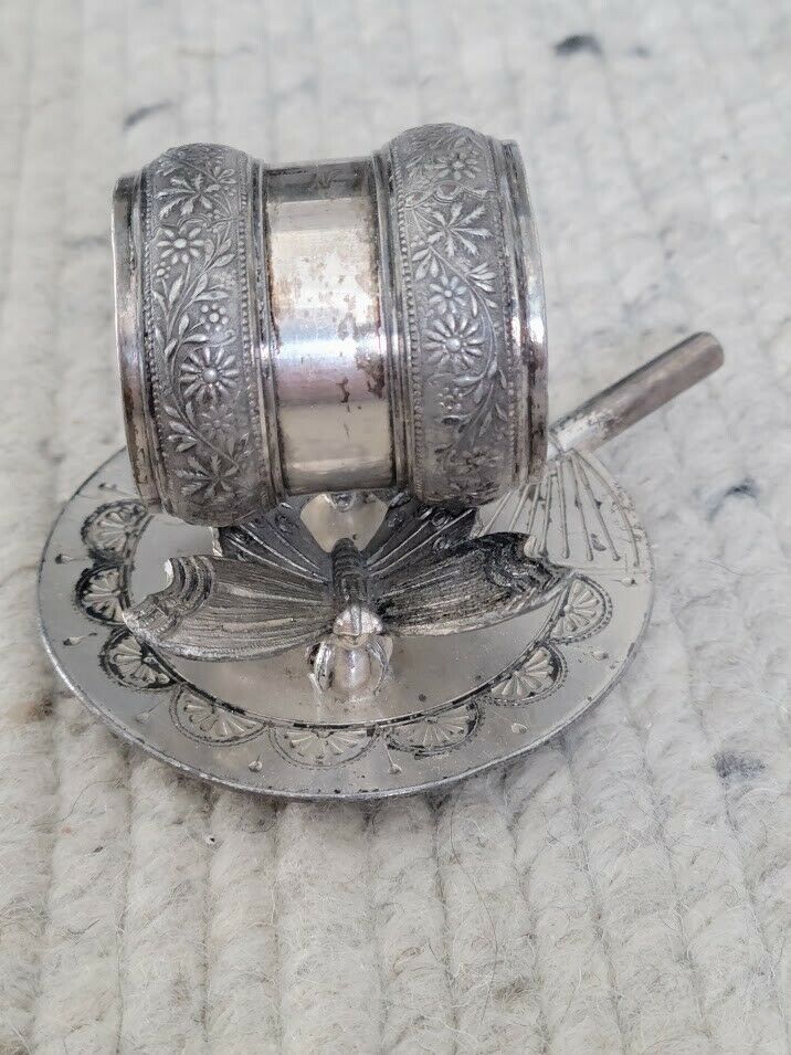 Antique Meriden Silver Plate Figural Napkin Ring Fan With Butterflies 209