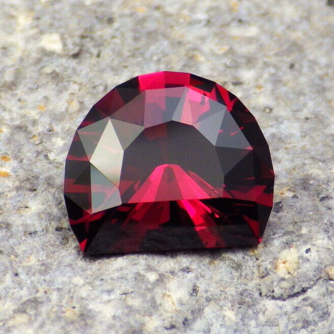 Color-shift Pyralspite Umbalite Garnet-e. Africa 3.57ct Clarity Vvs1-for Jewelry